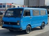 Volkswagen LT - blaue Volkswagen LT