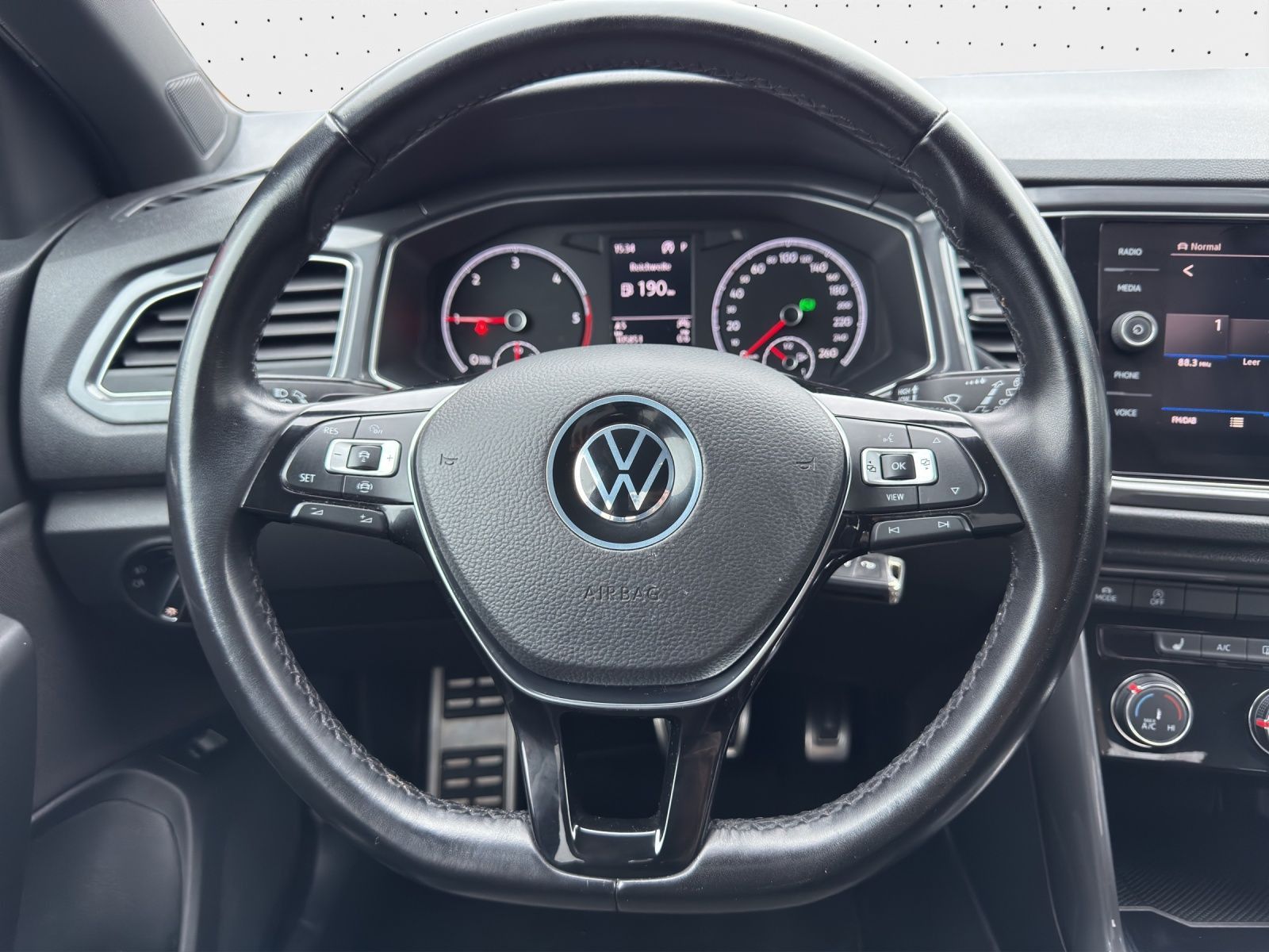 Volkswagen T-Roc - Bild 8