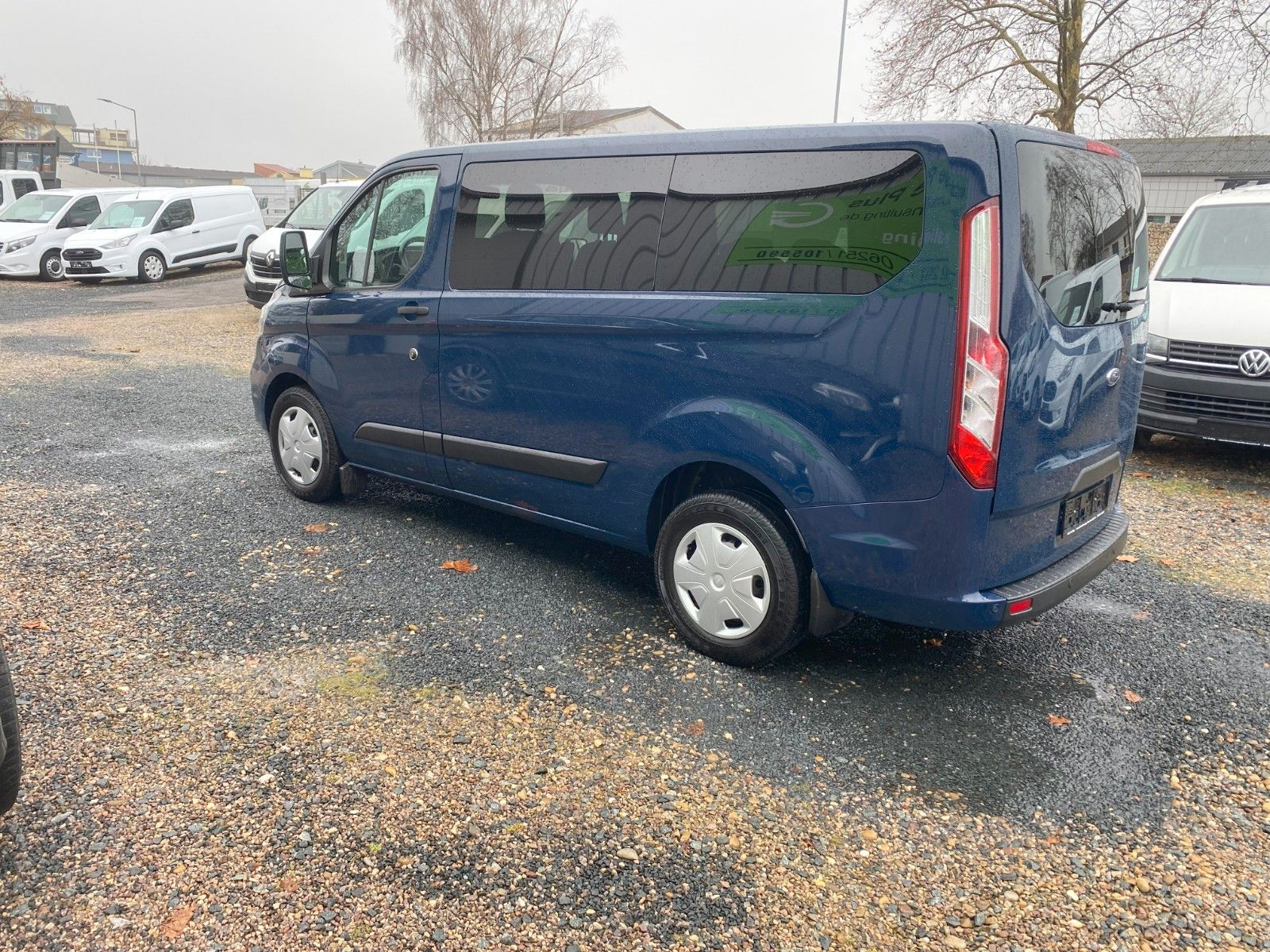 Fahrzeugabbildung Ford Transit/TourneoCustom Kombi 320 L1 Trend,9Sitze