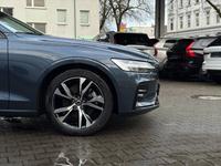 Volvo V60 B4 Plus Dark PANO Head-Up 360 ACC BLIS