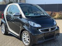 Smart ForTwo coupe Micro Hybrid Drive*AUTOM*PANO*8FACH