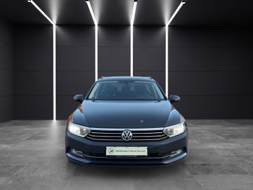 Volkswagen Passat Variant - 8