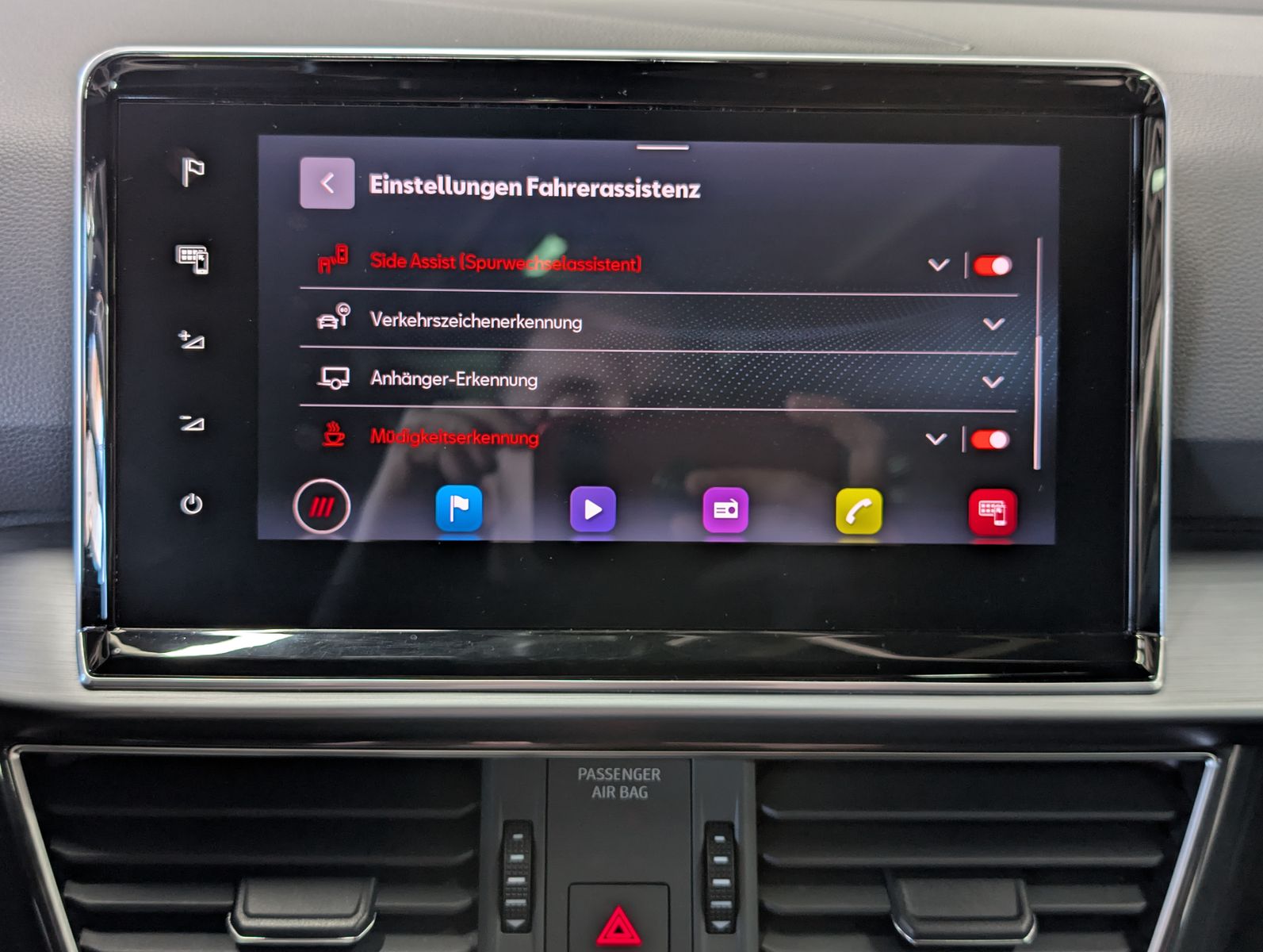 Fahrzeugabbildung SEAT Tarraco FR AHK PANO ACC VIRT APP MEMO BEATS StHz