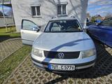 Volkswagen Passat  - Volkswagen Passat aus 2000: Kombi