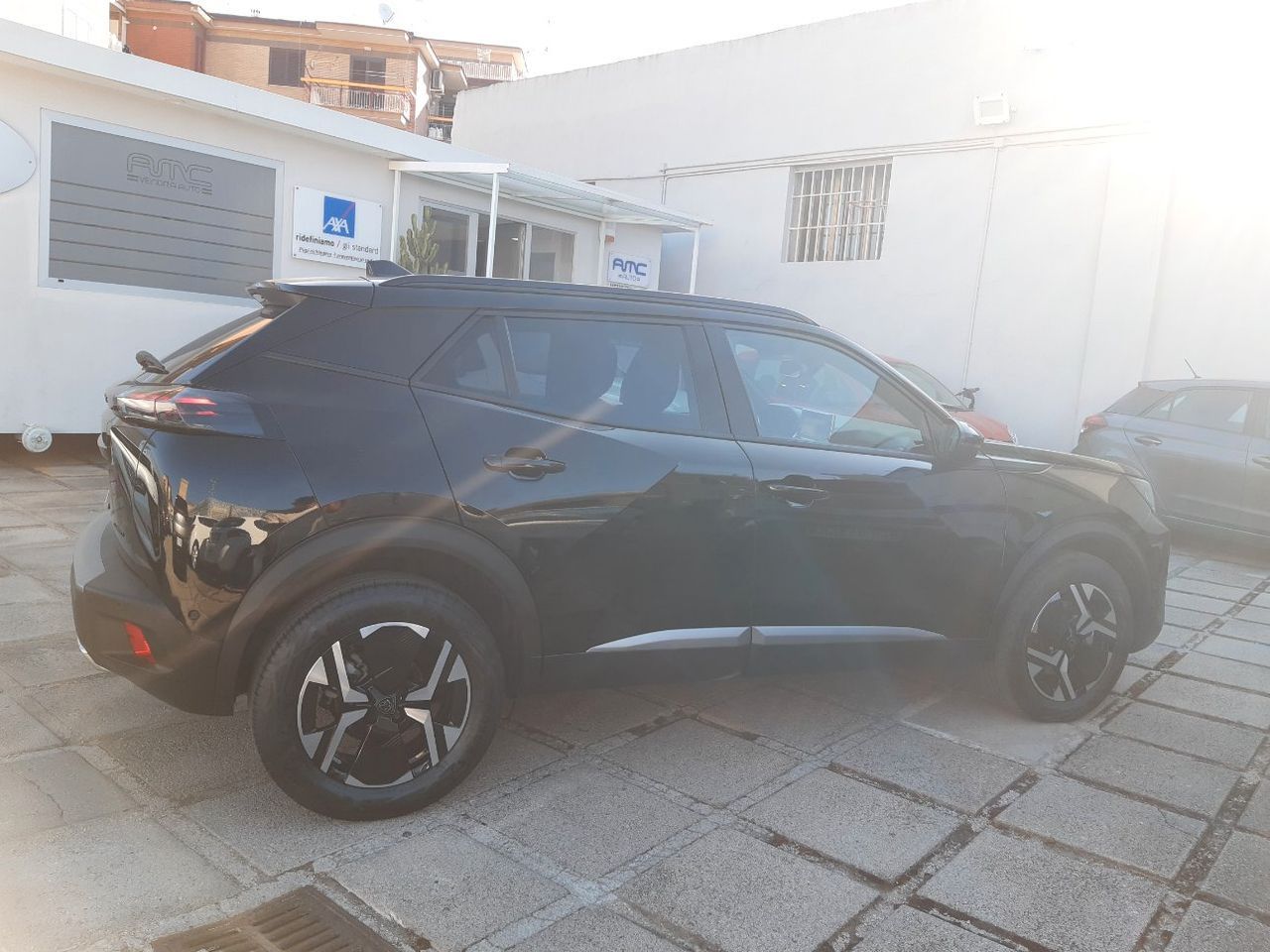 Peugeot 2008 2008 1.2 hybrid Active 136cv e-dcs6 imagem 3