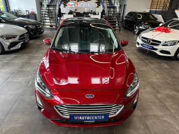 MYAUTOCENTER – Gebraucht- und Jahreswagen mit Werkstattservice in Pfaffenhofen Ford Focus Lim. *Pano*Kamera*AHK*LED*
