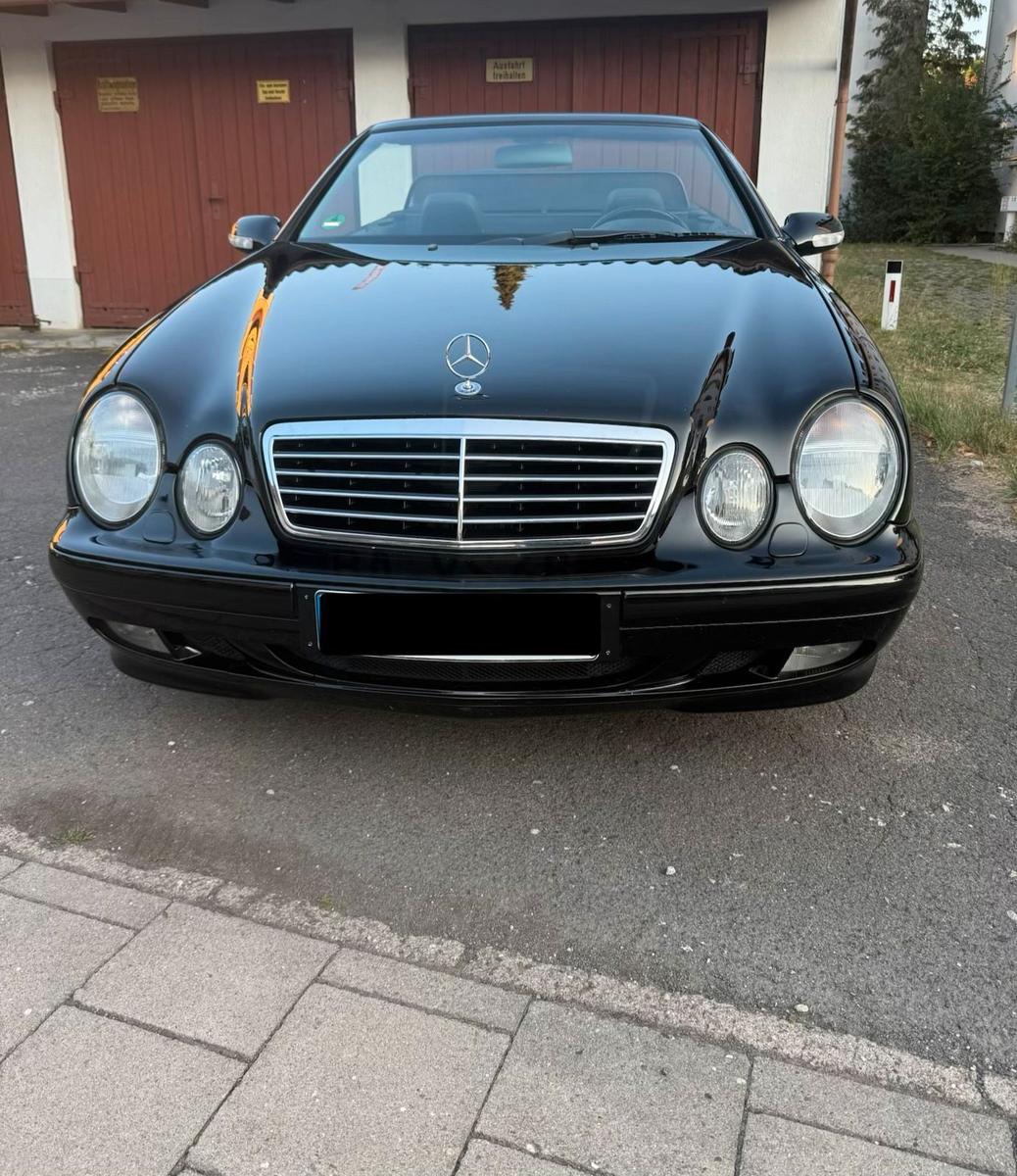 Mercedes-Benz CLK 200