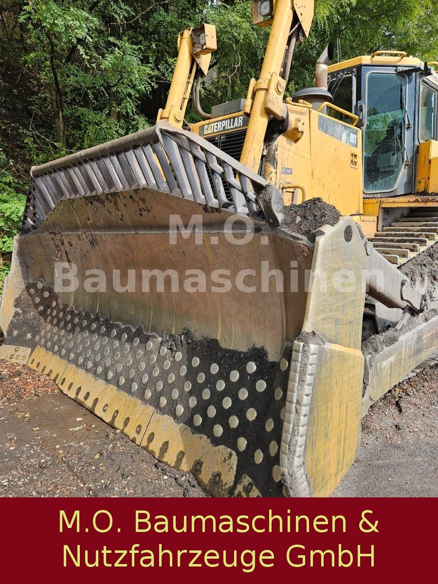 Fahrzeugabbildung CAT D 8 T / Ripper / AC /