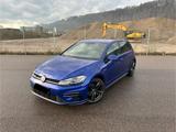 Volkswagen Golf 2.0 TDI DSG 3x R-line ACC LED VW-Scheckheft - Volkswagen Golf Limousine R line mit Diesel-Antrieb