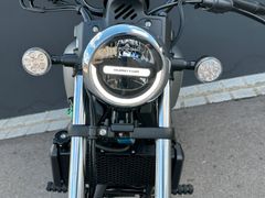 QJ MOTOR SRV 125 ABS Chopper mit 15 PS