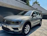 Volkswagen Tiguan 2.0 TSI 132kW DSG 4MOTION Highline Hi... - VW Tiguan Gebrauchtwagen in Hannover