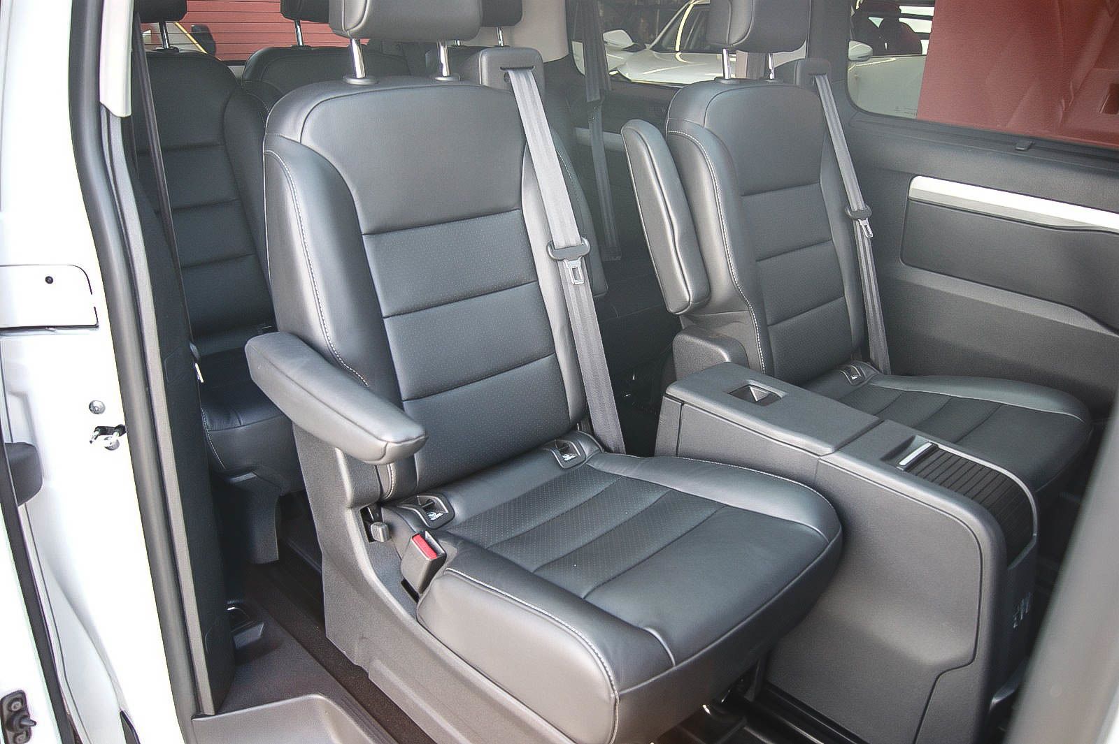 Fahrzeugabbildung Toyota Proace Verso 2.0 D-4D L1 Executive HEADUP 7SITZE