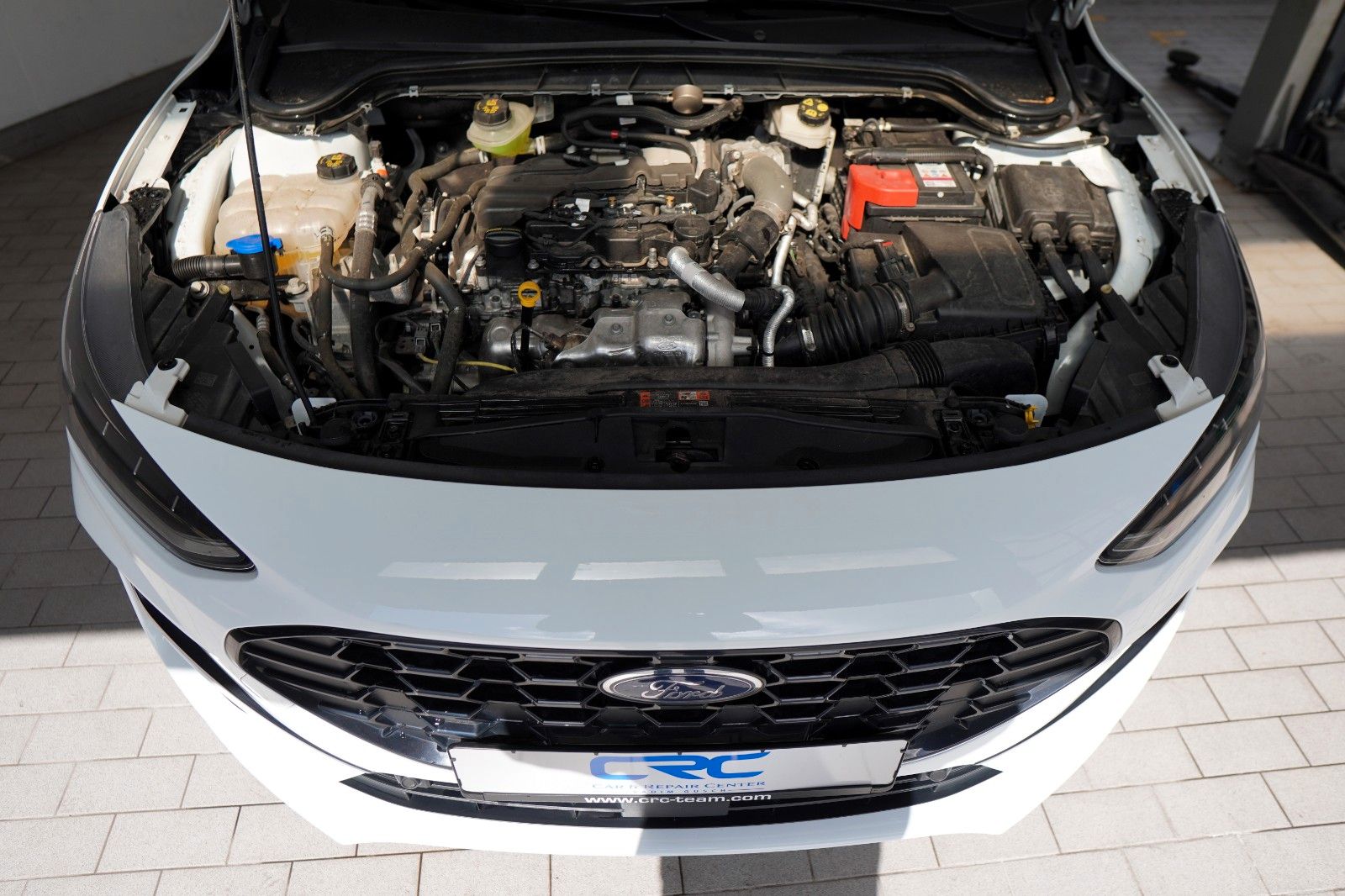 Fahrzeugabbildung Ford Focus Turnier ST-Line *MwSt*1.Hand*Autom.*Navi*