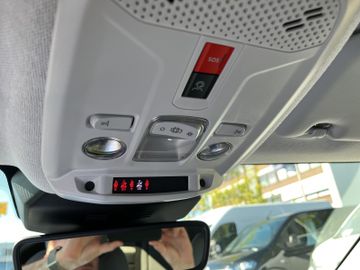 Citroën C4 MAX 1.2 145 +SHZ+KeyLess+PDC+2xKlima+SpurH