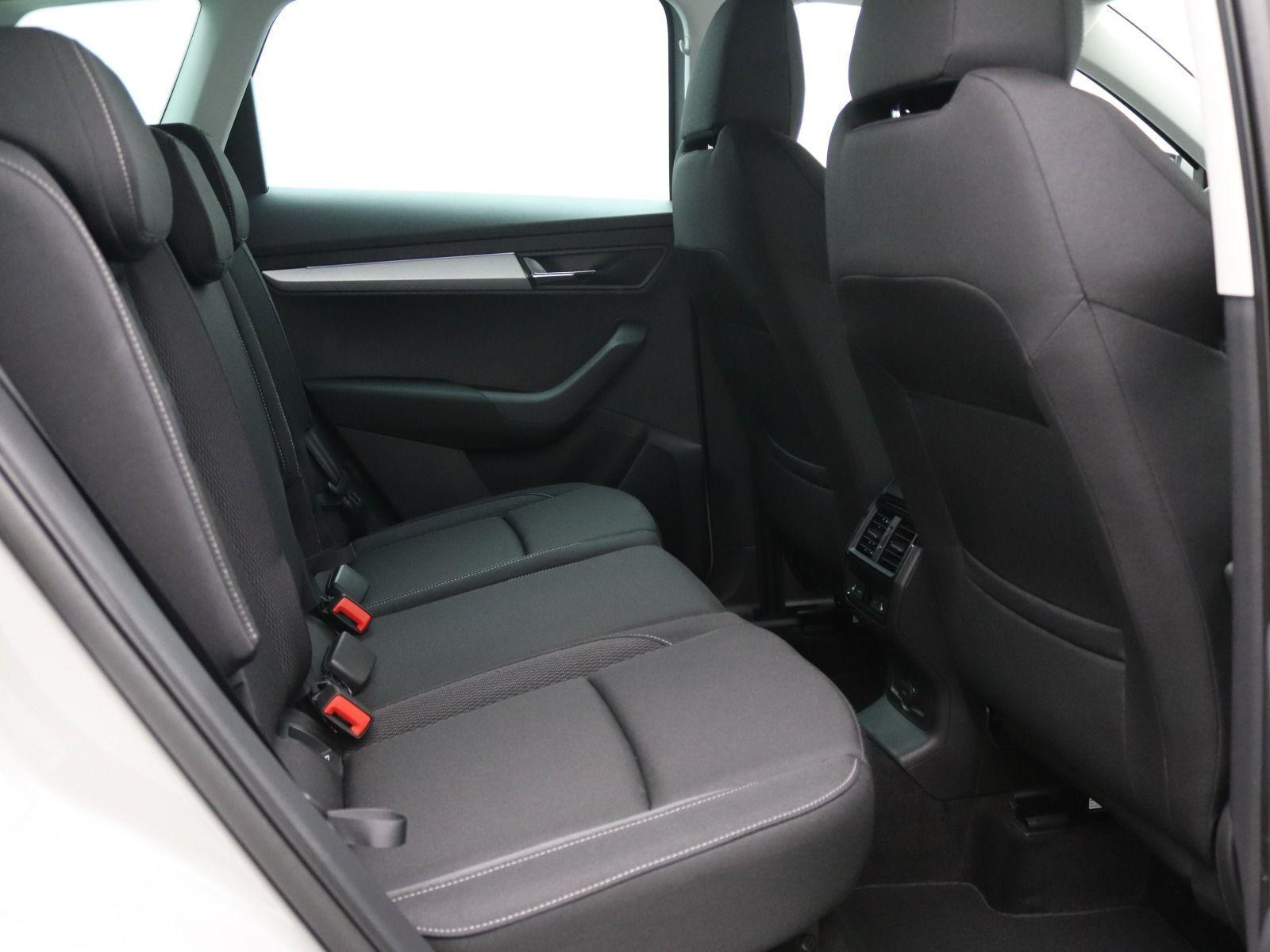 Skoda Karoq Tour 1.5 TSI DSG / Matrix, Navi, AHK, RFK