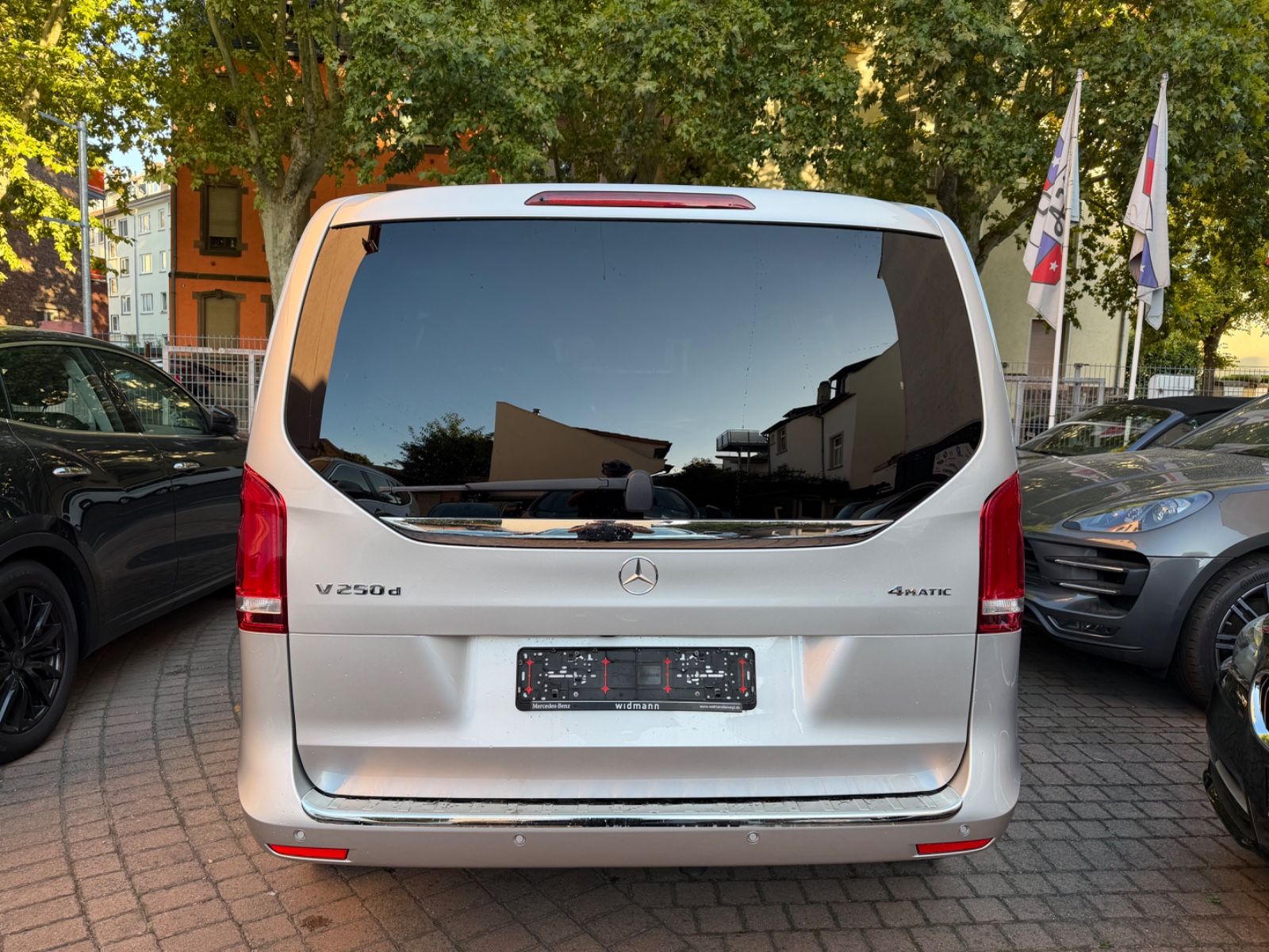 Mercedes-Benz V 250d AVANTGARDE EDITION 4MATIC Leder Burmester foto 6