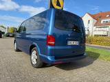 Volkswagen T5 Multivan Autom. 7xSitzer Leder AHK Standhz. - VW T5 Gebrauchtwagen in Stuttgart