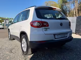 Volkswagen Tiguan Track & Field 4Motion/R.KAM/PANO/AHK/NAVI - gebrauchte VW Tiguan aus dem Jahr 2007