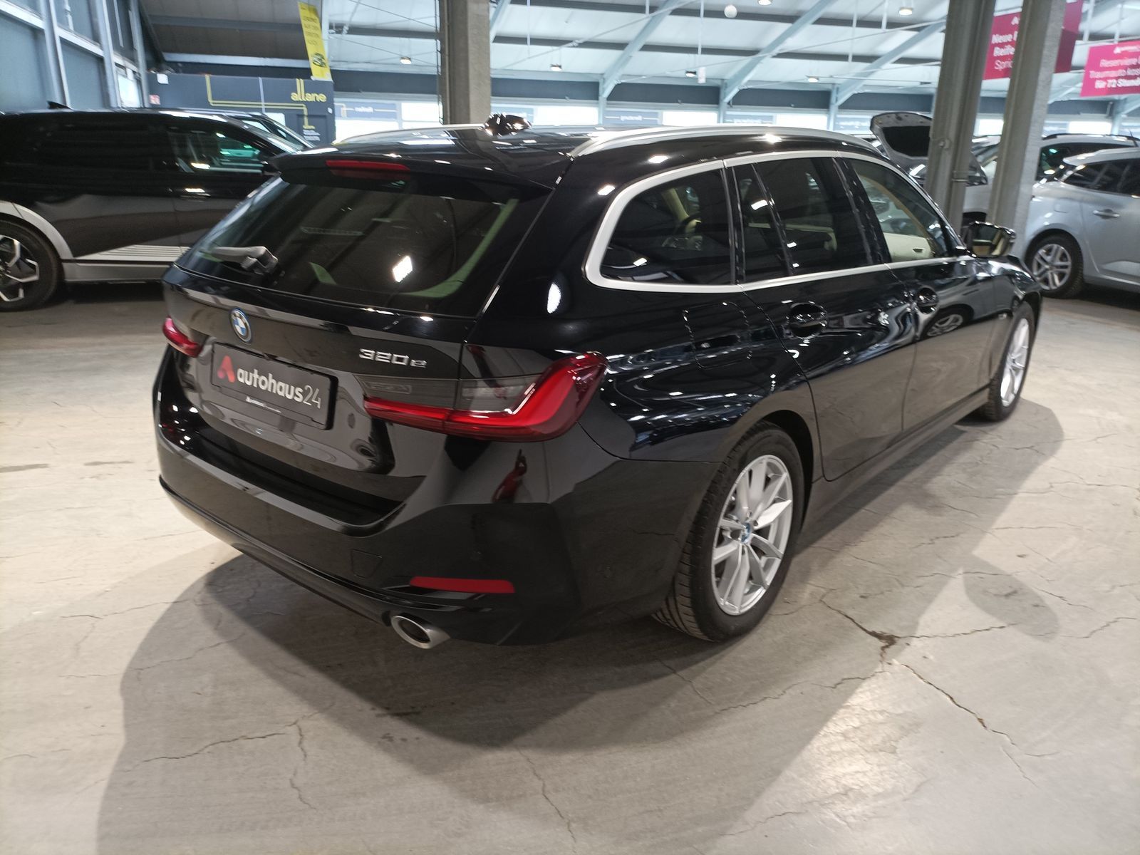 BMW 320e  LED|Navi|Sitzheiz|Kamera foto 5