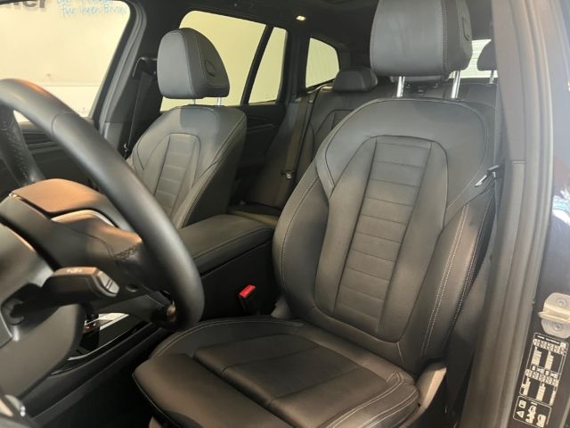 BMW X3 xDrive 20d PANO 360 ACC H&K Sitzklima Navi Le foto 7