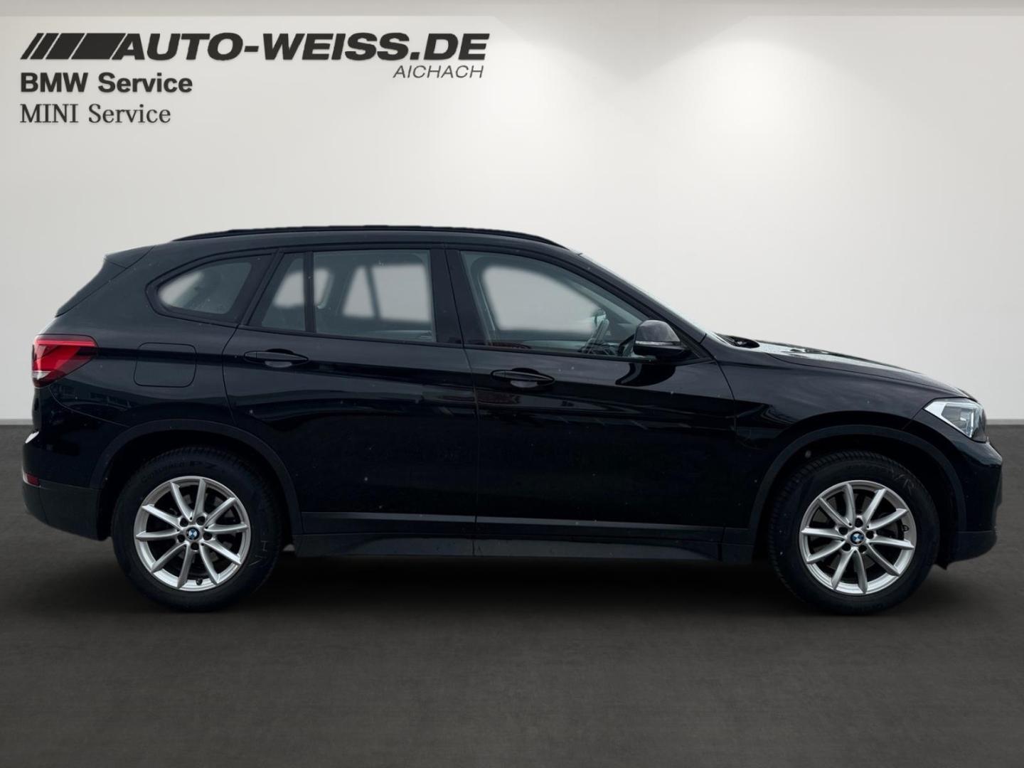 BMW X1 20dxA +NAVI+ACC+LED+APPLE+SHZ+DAB+MFL+BT+AHK+, миниатюра 4