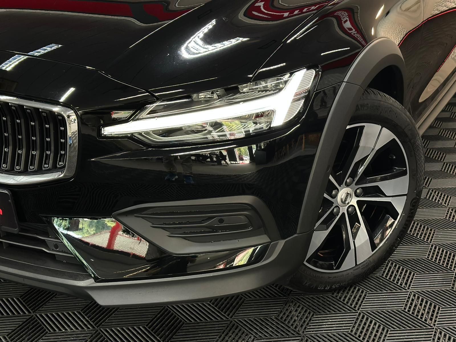 Volvo V60 CrossCountry 4x4 MEMORY#LH#CARPLAY#LEDER#AHK foto 11