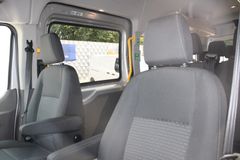 Fahrzeugabbildung Ford Transit Bus 2.0 EcoBlue Limited 460 L4 17-SITZER