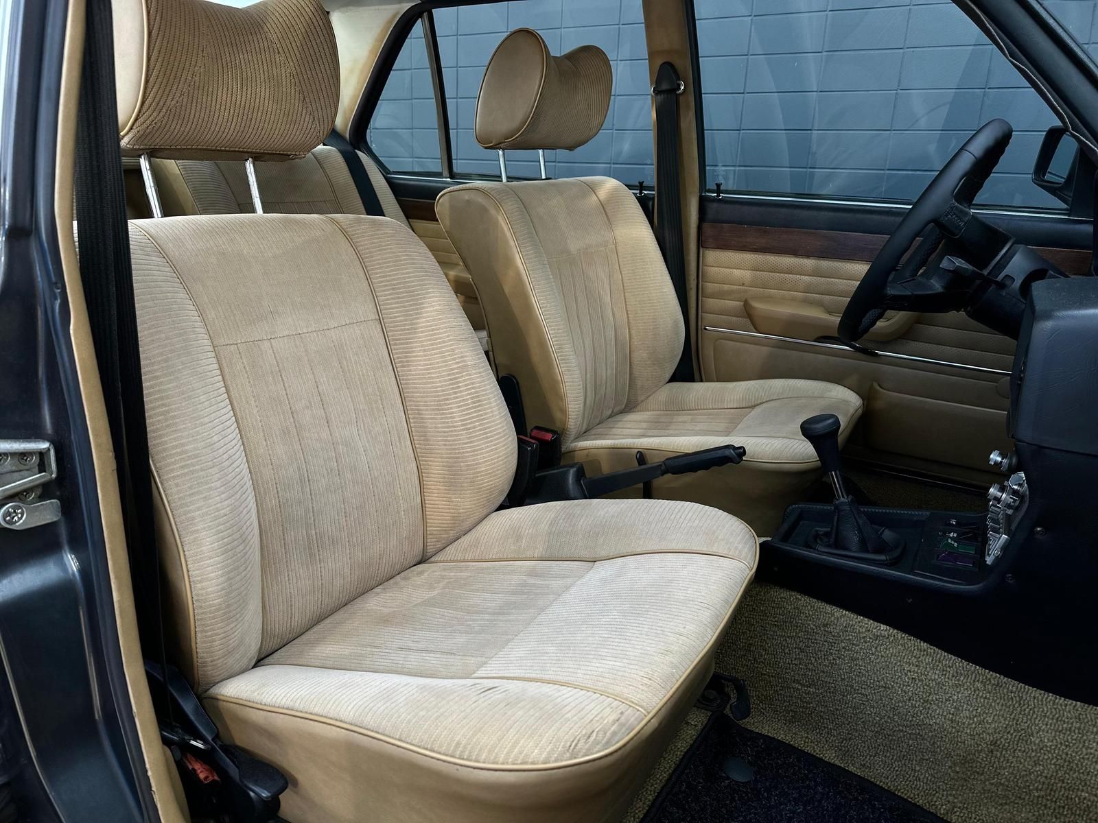 BMW 528i E12 H-ZULASSUNG#15'ALU#VELOUR#PIONEER#SERVO - Image 15