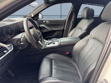 BMW X6 - 11