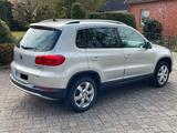 Volkswagen Tiguan 2.0 TDI BlueMotion Tech Sport & Style... - Volkswagen Tiguan: TDI Bluemotion
