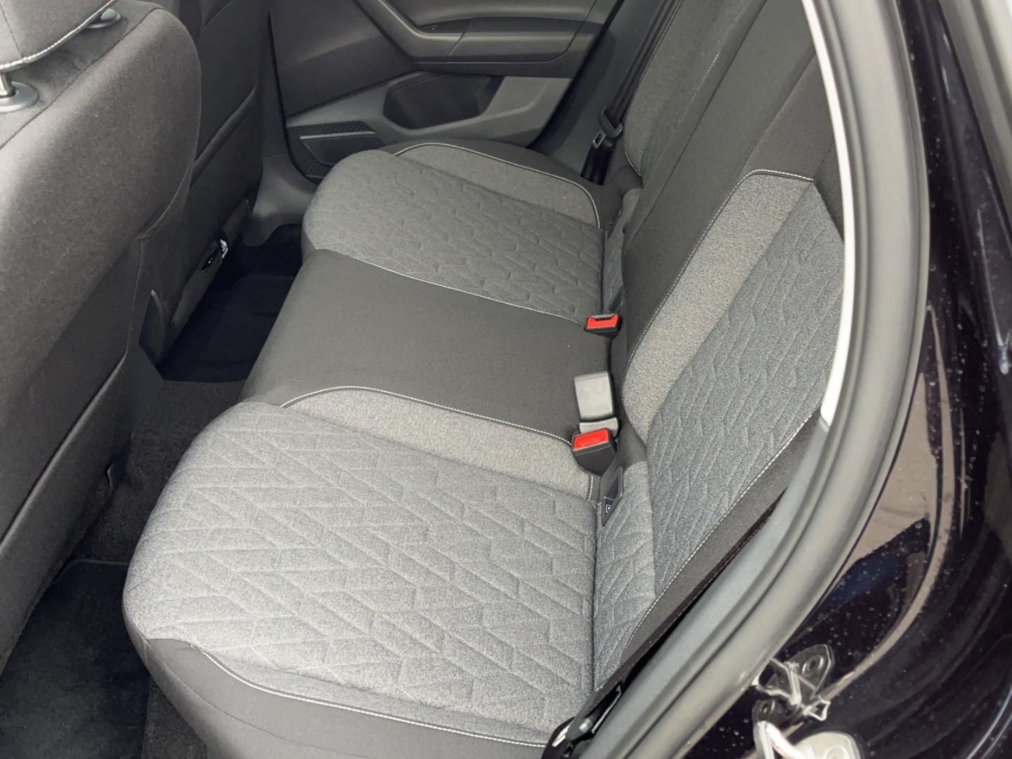 Fahrzeugabbildung Volkswagen Polo MOVE Move,LM-Felgen , App Connect,ZV,EFH,GJ