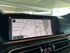 BMW X6 M50 D 22"/Skylounge/B&W/VOLL!!!