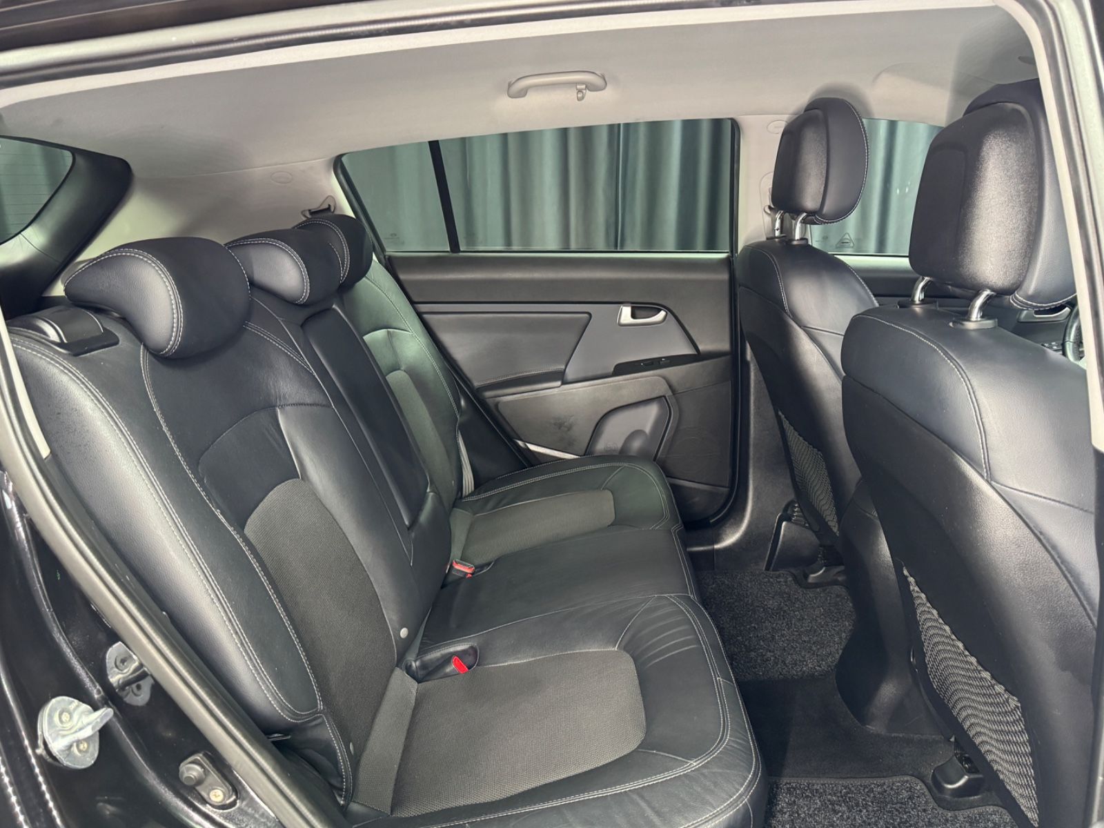 Fahrzeugabbildung Kia Sportage Spirit 4WD|TÜV 11/2027|8-FACH|