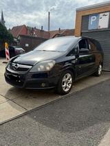 Opel Zafira B 7 Sitzer ( MOTORSCHADEN)! - Opel: Motorschaden