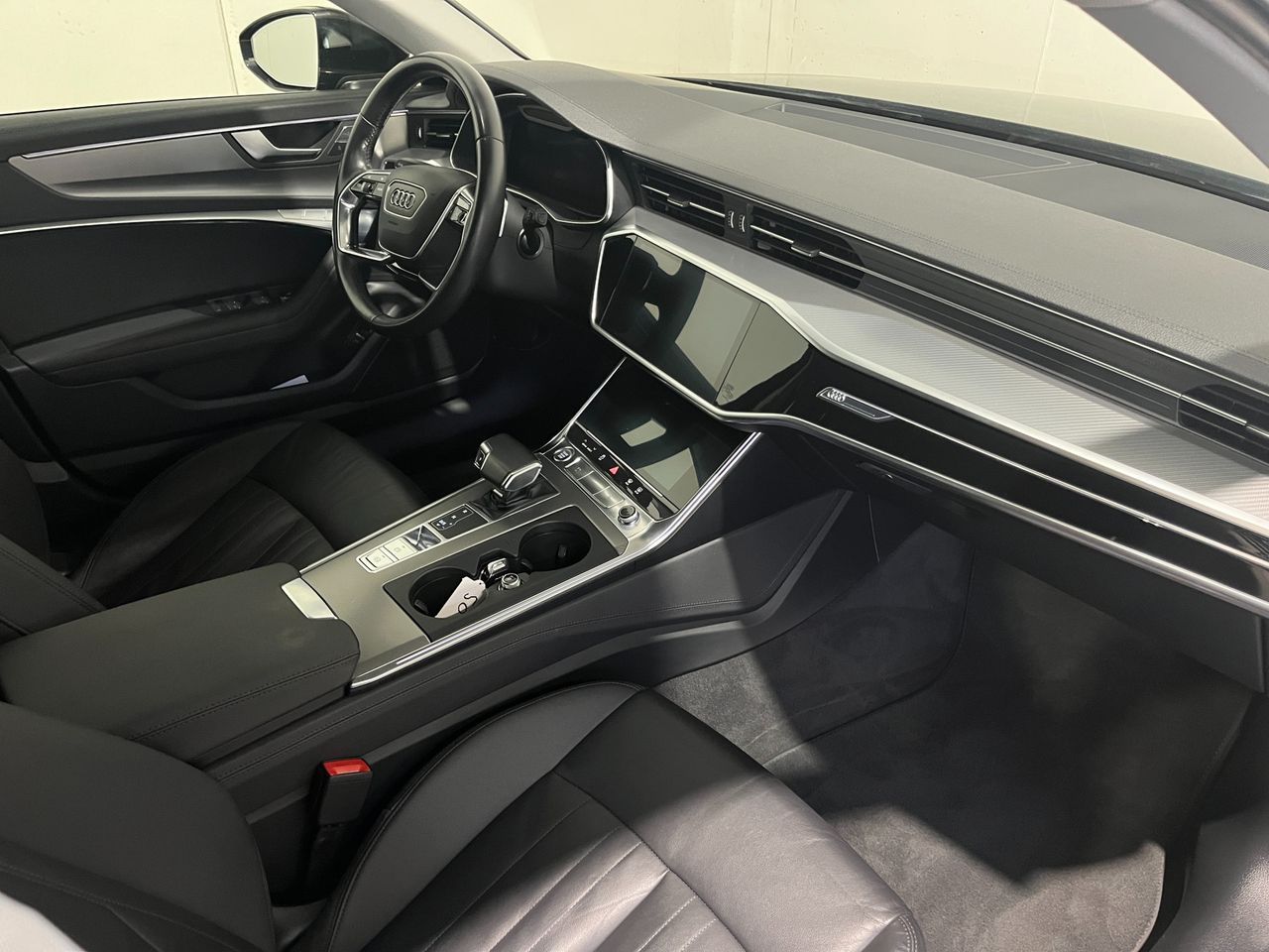 Audi AUDI A6 AVANT 40 TDI MHEV S-TRONIC BUSINESS SPOR imagem 3