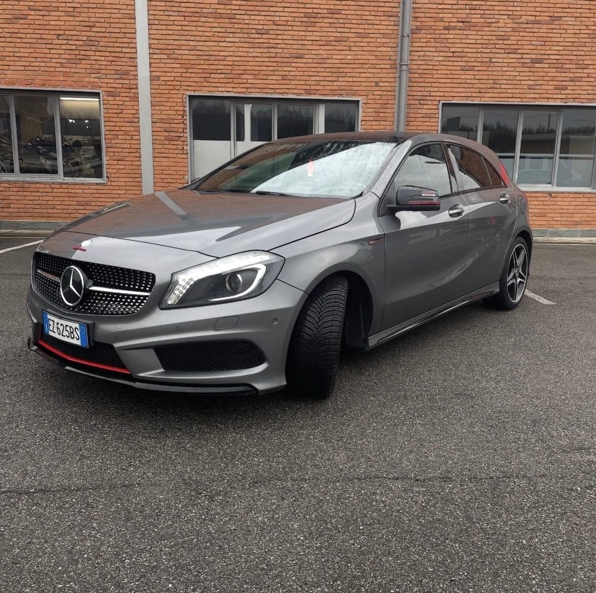 MERCEDES-BENZ Mercedes-benz A 200 CDI Automatic Night Edition