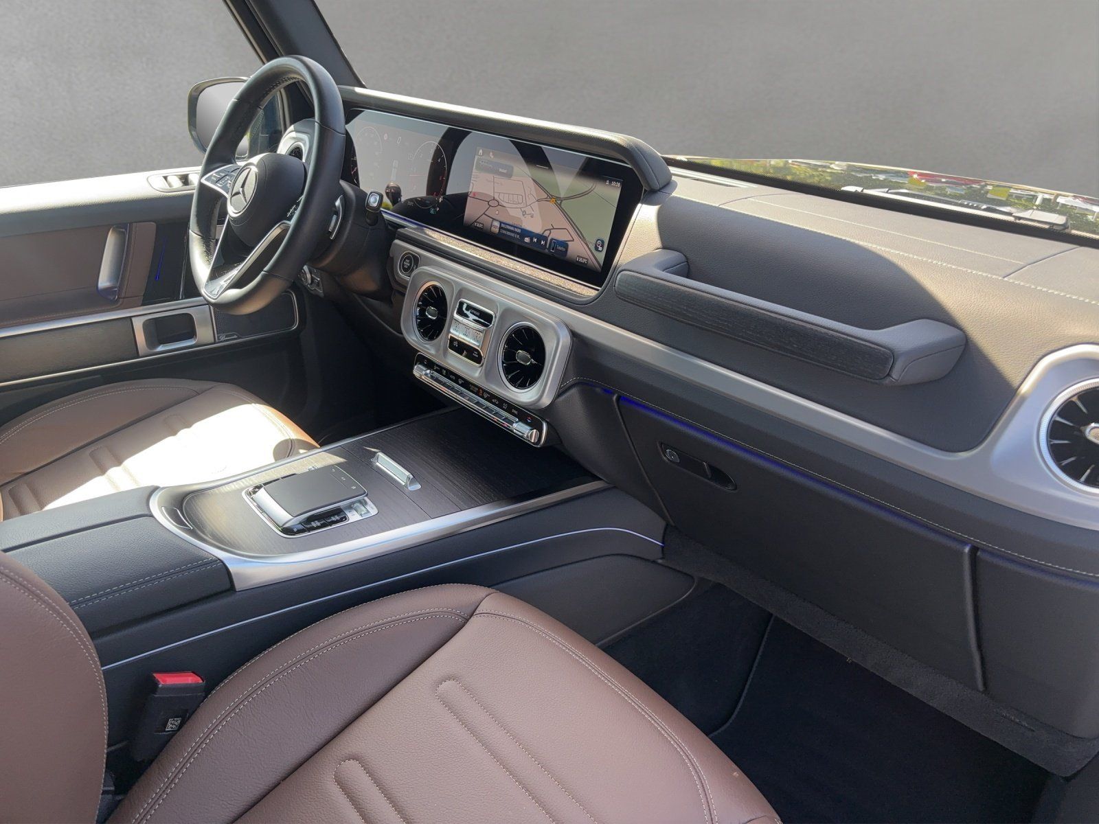 Fahrzeugabbildung Mercedes-Benz G 450d Exclusiv DISTRO KeyGo GSD Night MLED 360°