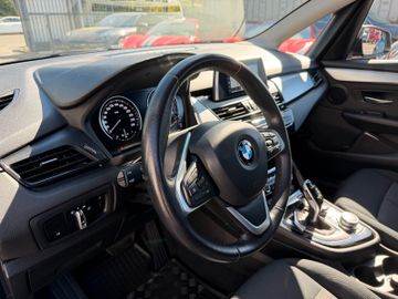 BMW 218 Active Tourer - 11
