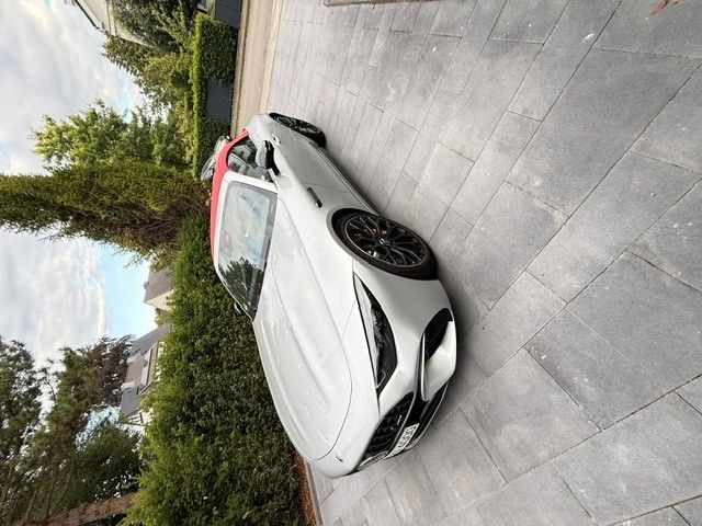 Image of Mercedes-Benz SL 63 AMG