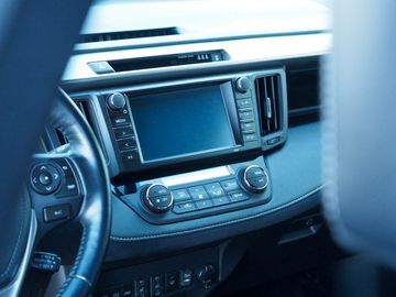 Bild 14 Toyota RAV 4 2,5-l-Hybrid Edition-S Kamera AHK