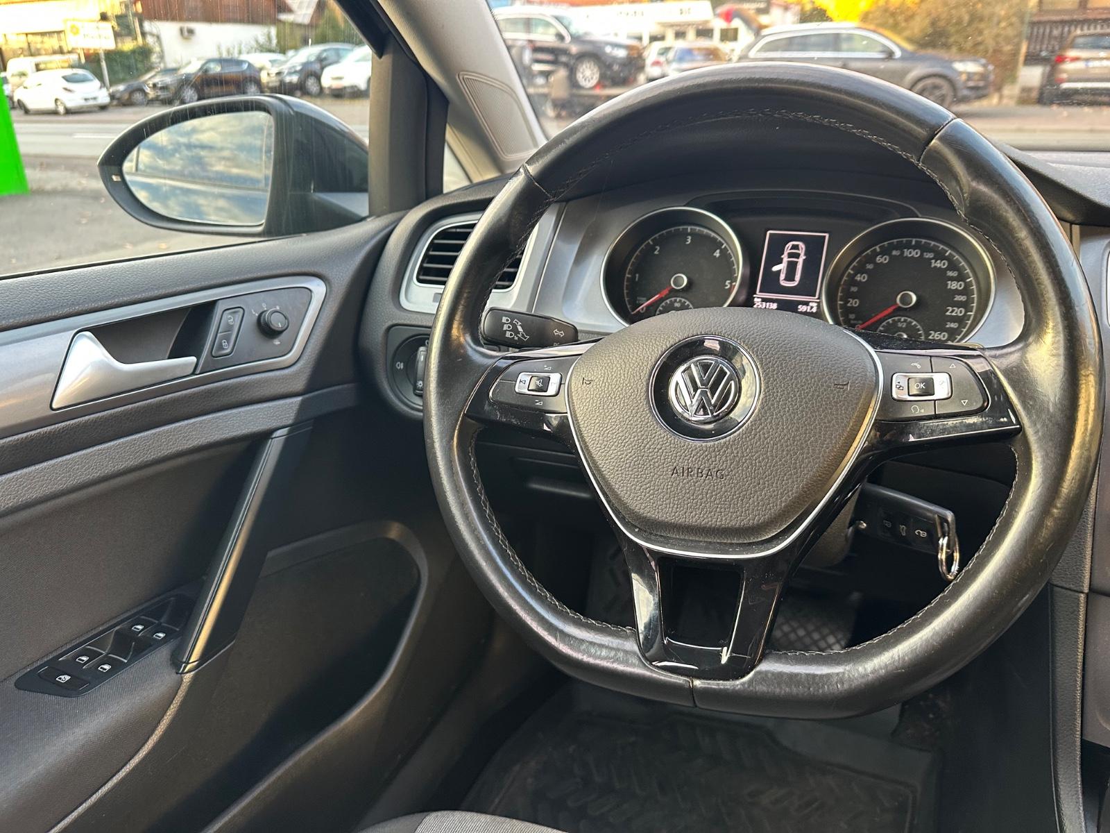Volkswagen Golf 2015 — photo 14