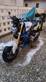 BMW F 900 R
