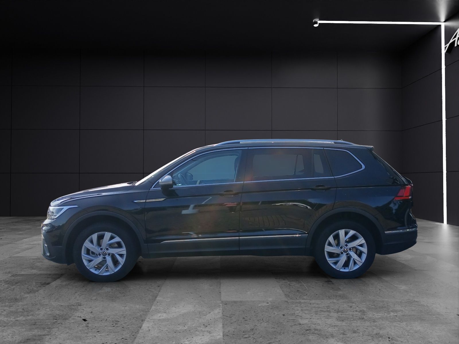 Fahrzeugabbildung Volkswagen Tiguan Allspace TDI Life DSG 7-Si LED AHK Navi A