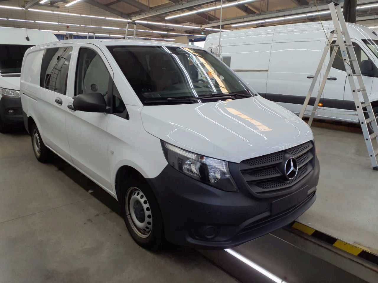 Fahrzeugabbildung Mercedes-Benz Vito 114 CDI Mixto Klima Kamera Tempomat AHK