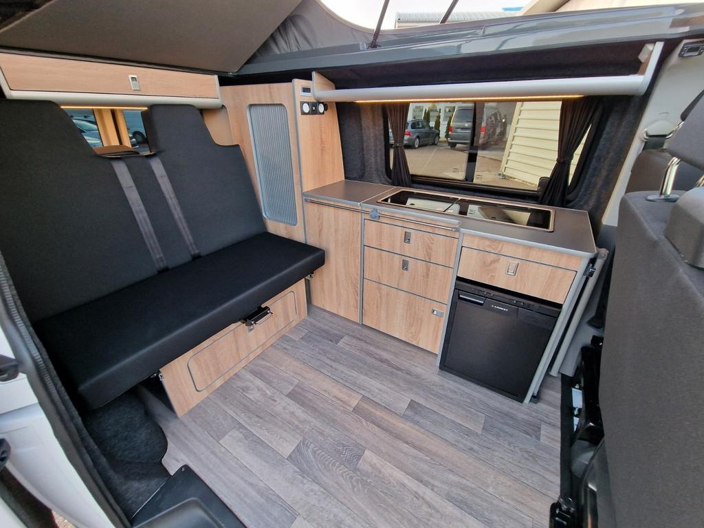 Volkswagen T6 California