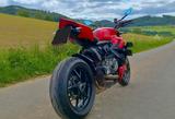 Ducati Streetfighter V2 - DUCATI ST2