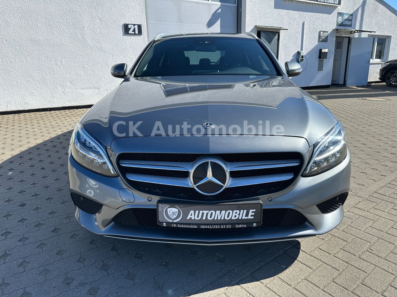 Fahrzeugabbildung Mercedes-Benz C200d T Avantgarde/Navi/LED/Kamera/AHK