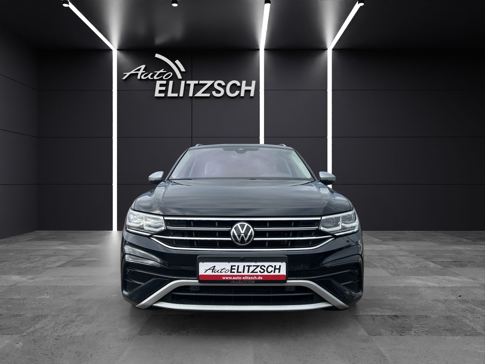 Fahrzeugabbildung Volkswagen Tiguan Allspace Elegance 4M TDI DSG IQ.Light ACC