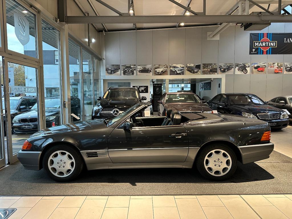 Mercedes-Benz SL 300