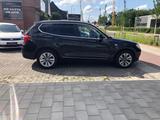 BMW X3 xDrive 30 d - BMW X Series mit Diesel-Antrieb: Automatik